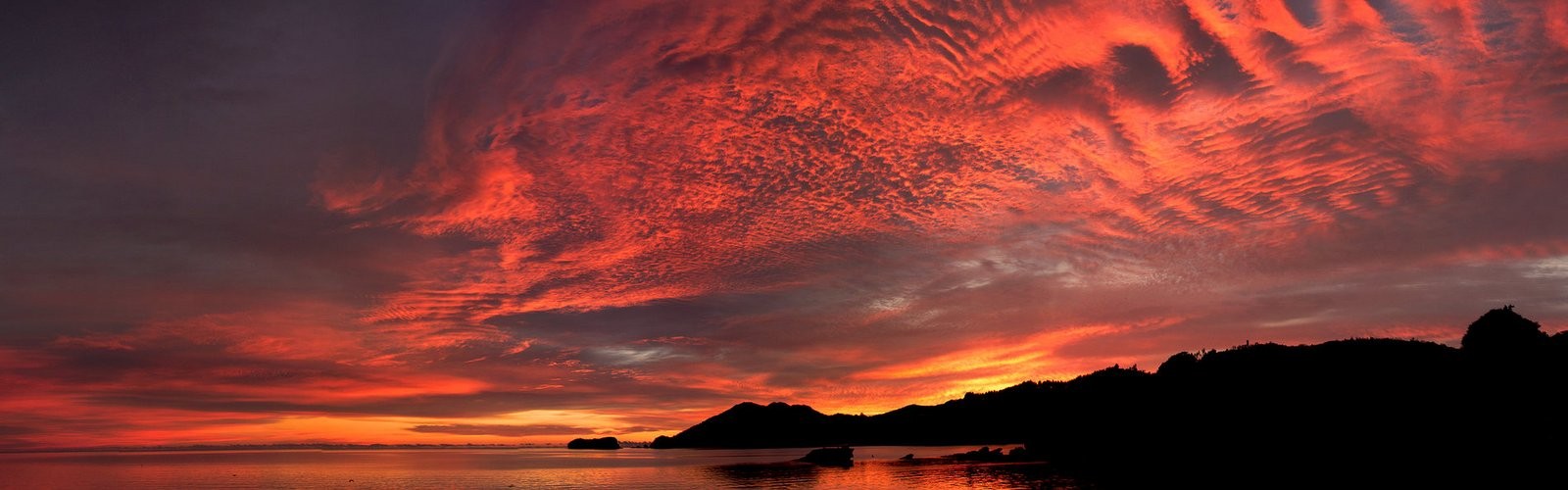 Sunrise over Abel Tasman National Park