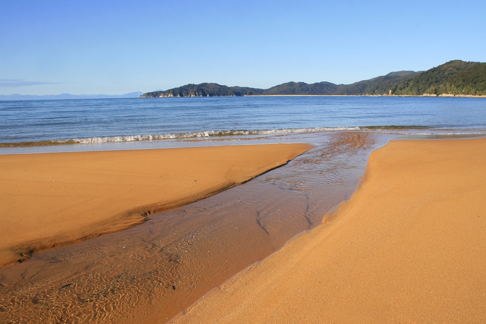 Totaranui Beach